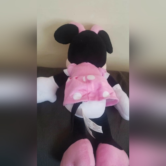 DISNEY Minnie Mouse 18 inch plush Toy - Picture 3 of 3